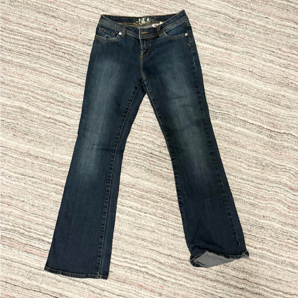 Medium/dark Wash petite womens/girls jeans